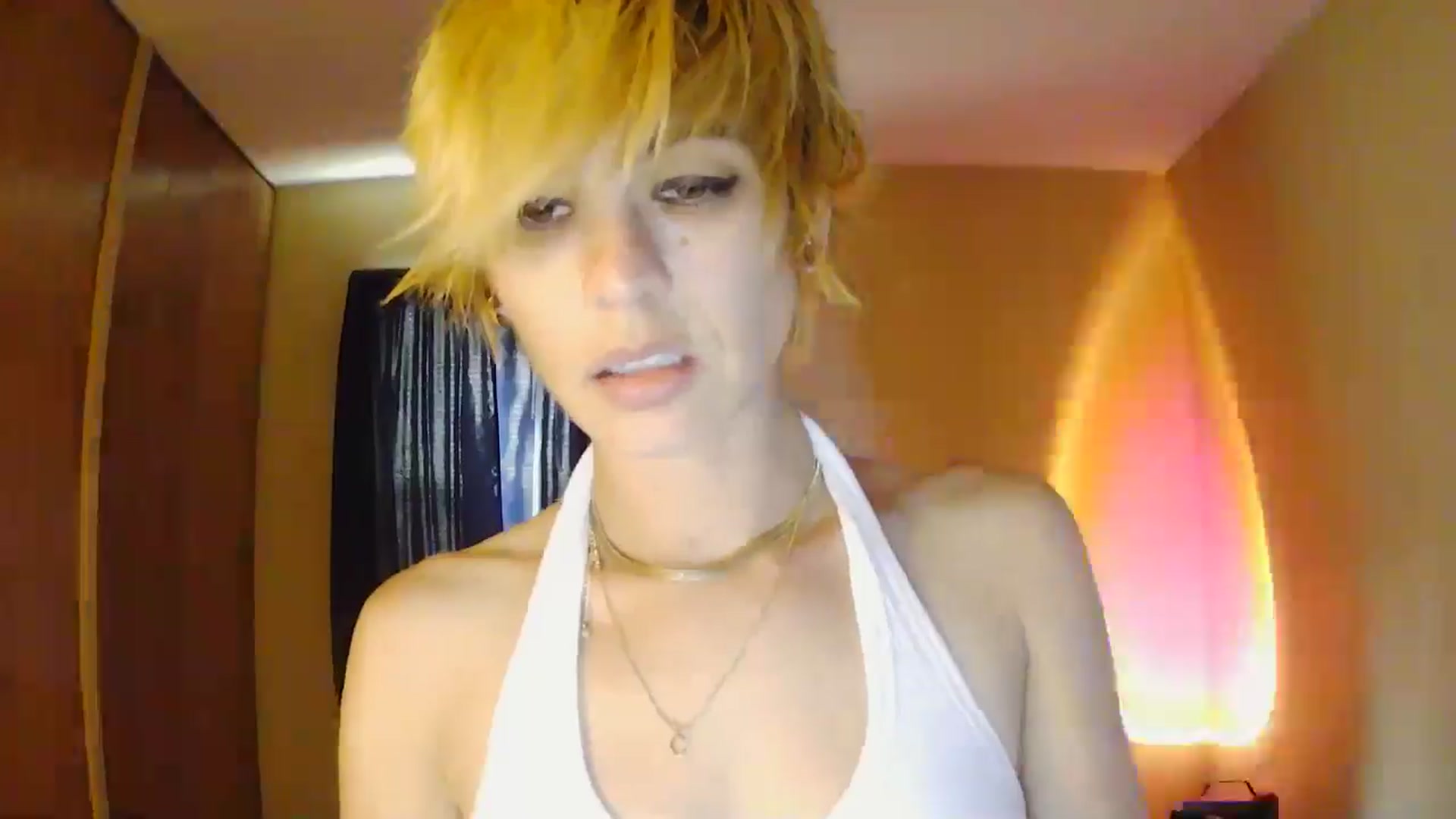 Gallery image thumbnail from Ancored's myfreecams stream on, 06/28/2025, 23:23 image 2 of 20