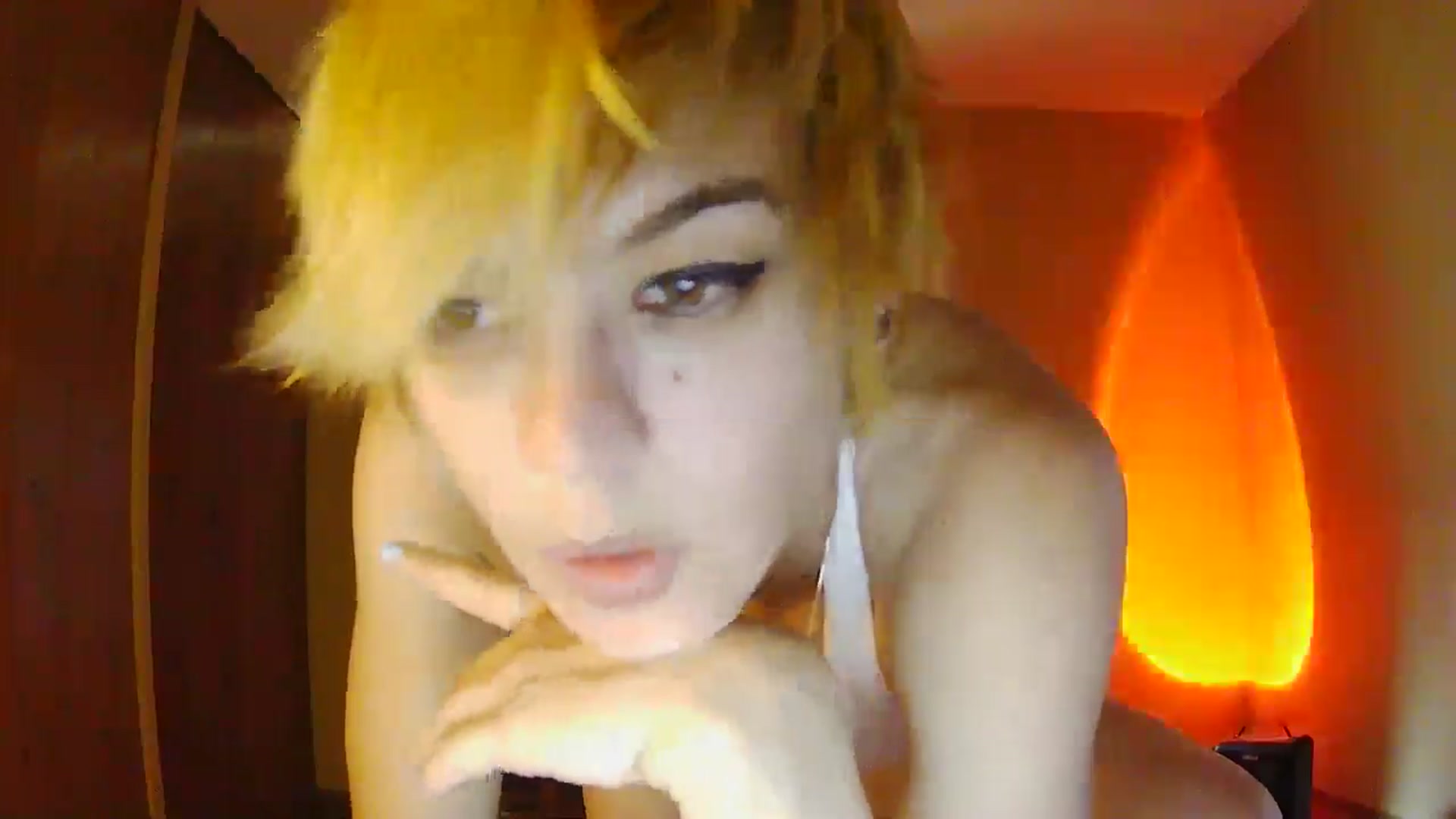 Gallery image thumbnail from Ancored's myfreecams stream on, 06/28/2025, 23:23 image 15 of 20