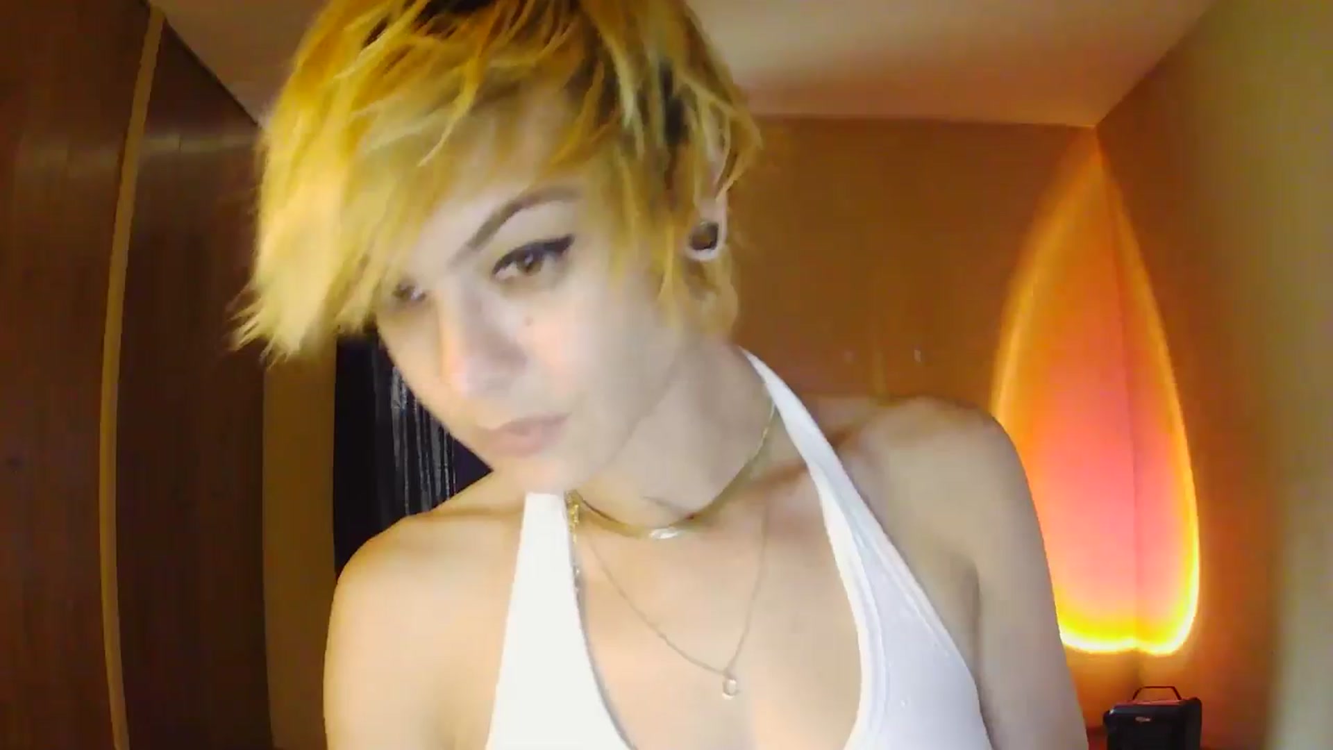 Gallery image thumbnail from Ancored's myfreecams stream on, 06/28/2025, 23:23 image 7 of 20