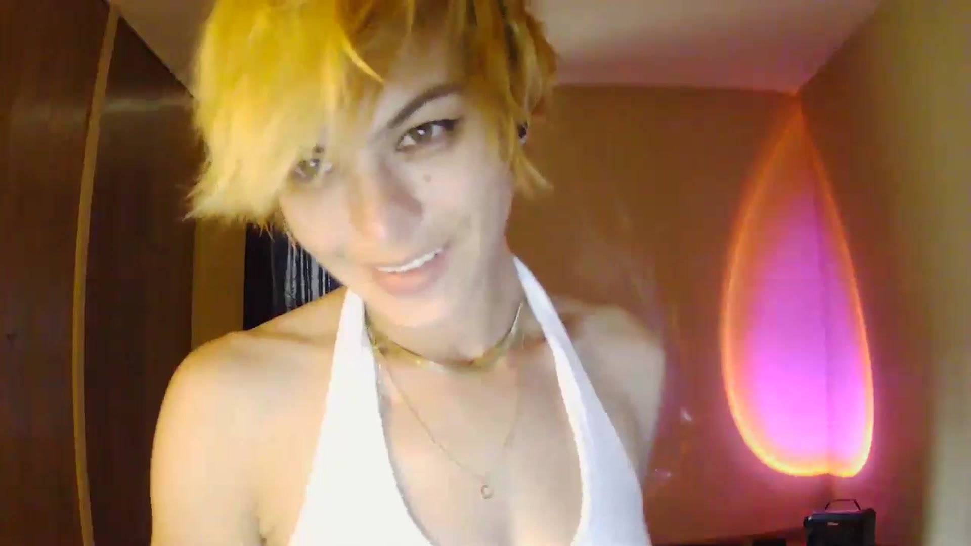Gallery image thumbnail from Ancored's myfreecams stream on, 06/28/2025, 23:23 image 12 of 20
