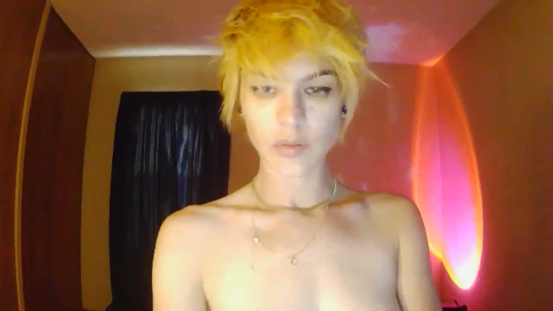 Gallery image thumbnail from Ancored's myfreecams stream on, 07/01/2025, 24:58 image 2 of 20