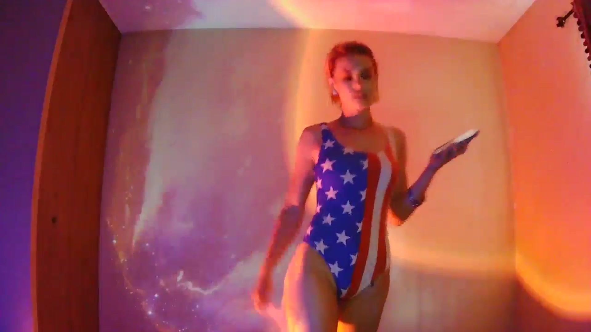 Gallery image thumbnail from Ancored's myfreecams stream on, 07/04/2025, 18:58 image 13 of 20