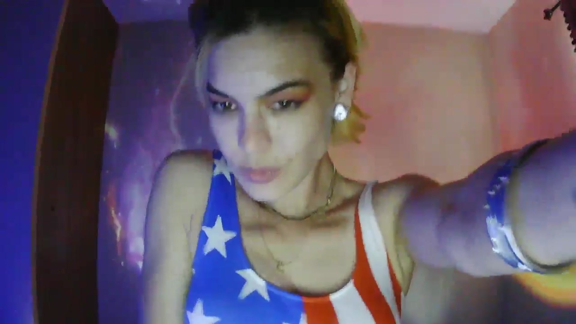 Gallery image thumbnail from Ancored's myfreecams stream on, 07/04/2025, 18:58 image 18 of 20