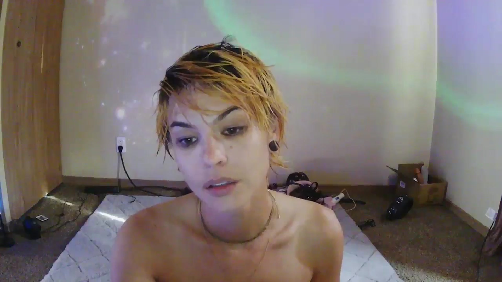 Gallery image thumbnail from Ancored's myfreecams stream on, 07/06/2025, 24:15 image 18 of 20