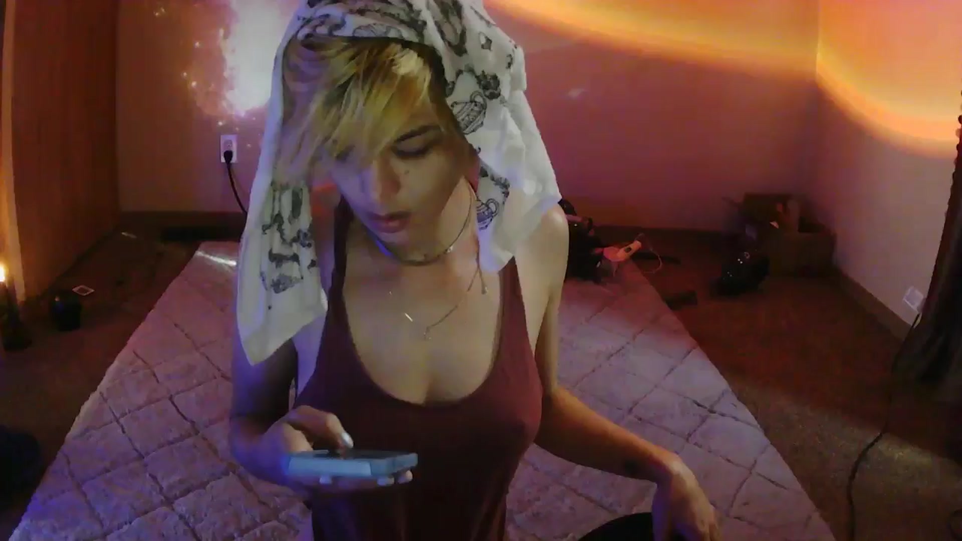Gallery image thumbnail from Ancored's myfreecams stream on, 07/06/2025, 01:24 image 3 of 20