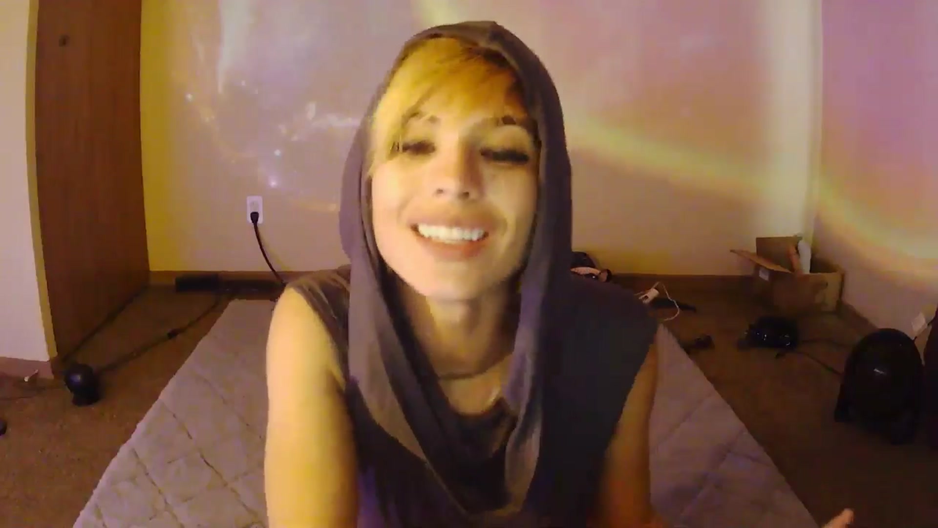 Gallery image thumbnail from Ancored's myfreecams stream on, 07/07/2025, 01:41 image 6 of 20