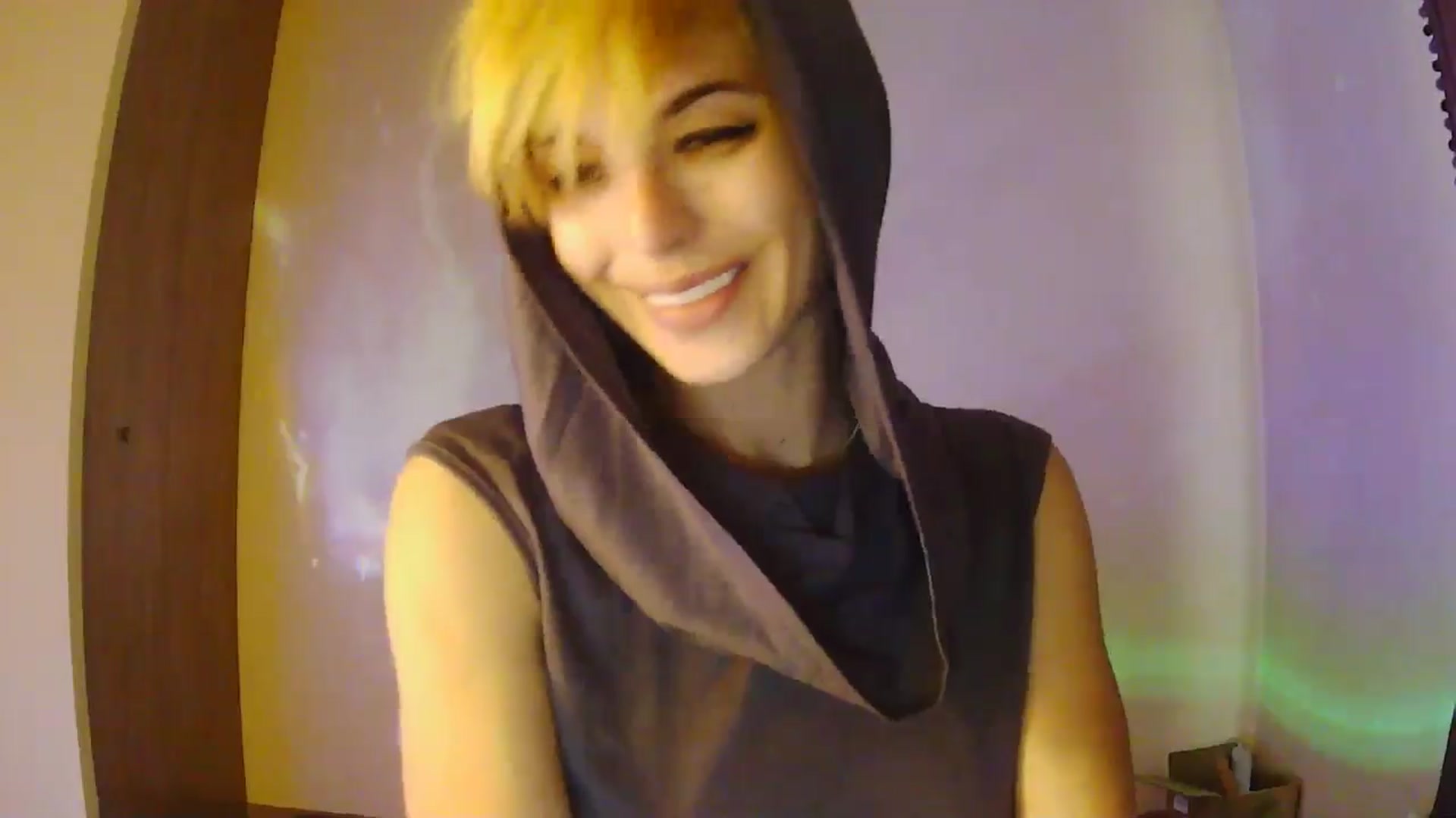 Gallery image thumbnail from Ancored's myfreecams stream on, 07/07/2025, 01:41 image 4 of 20