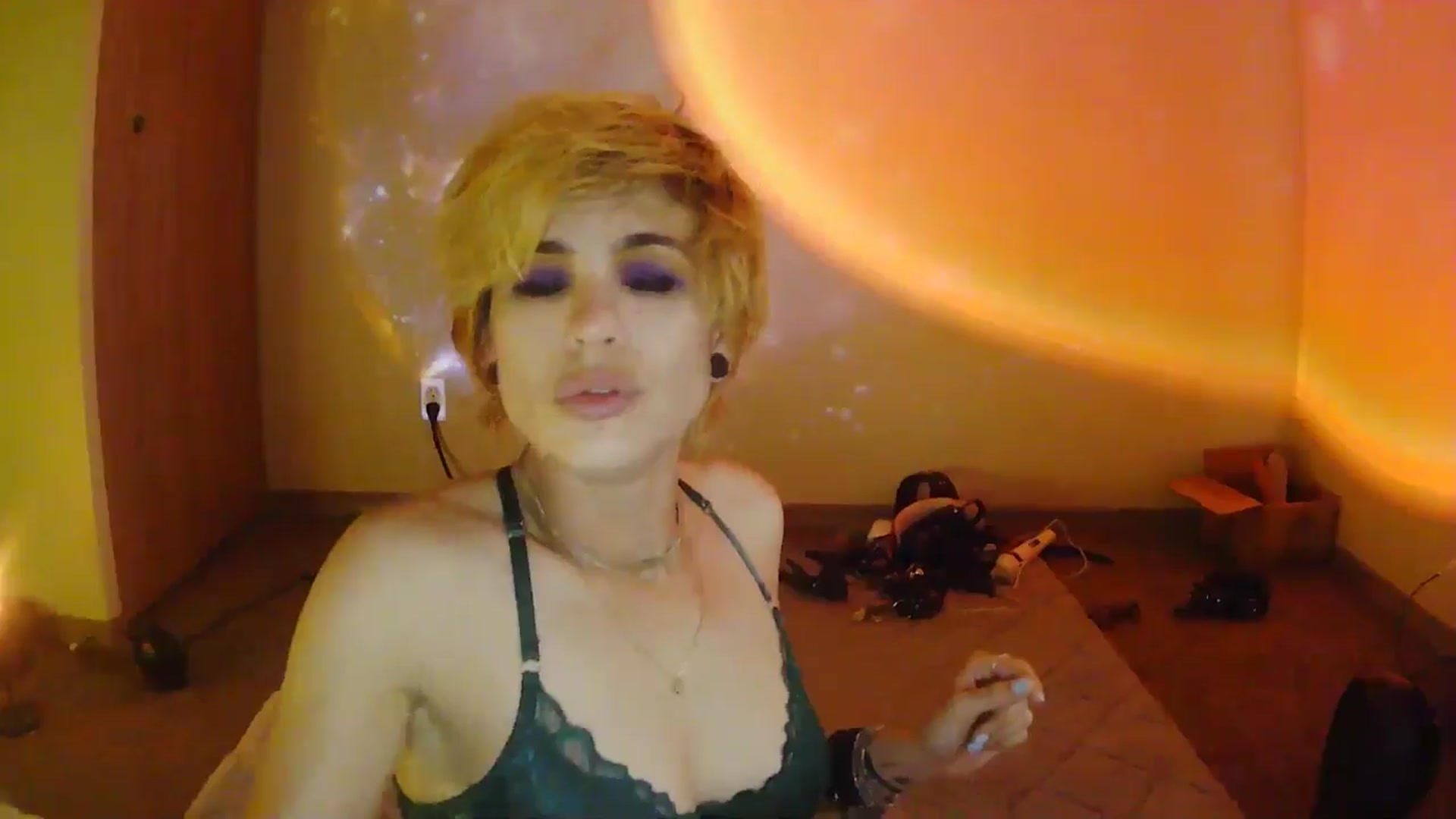 Gallery image thumbnail from Ancored's myfreecams stream on, 07/08/2025, 02:25 image 7 of 20