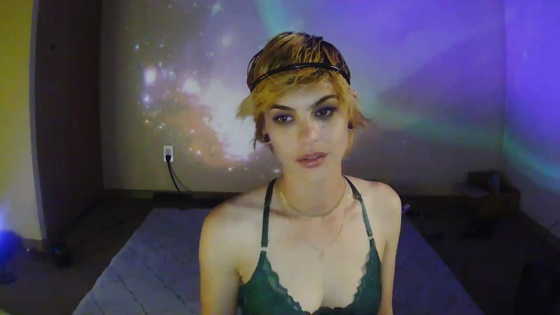 Gallery image thumbnail from Ancored's myfreecams stream on, 07/08/2025, 02:25 image 17 of 20