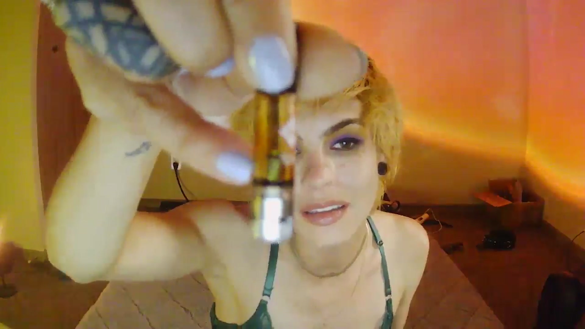 Gallery image thumbnail from Ancored's myfreecams stream on, 07/08/2025, 02:25 image 12 of 20