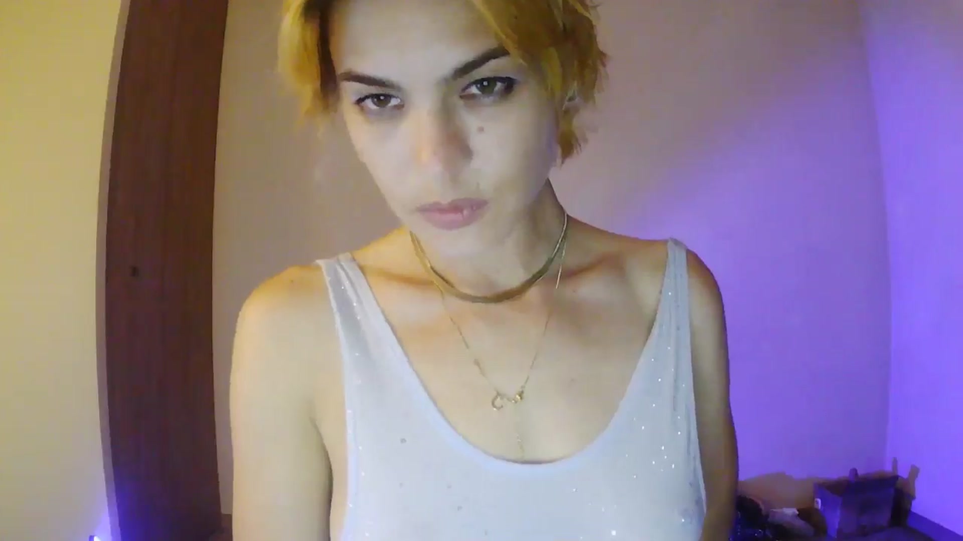 Gallery image thumbnail from Ancored's myfreecams stream on, 07/15/2025, 04:05 image 5 of 20