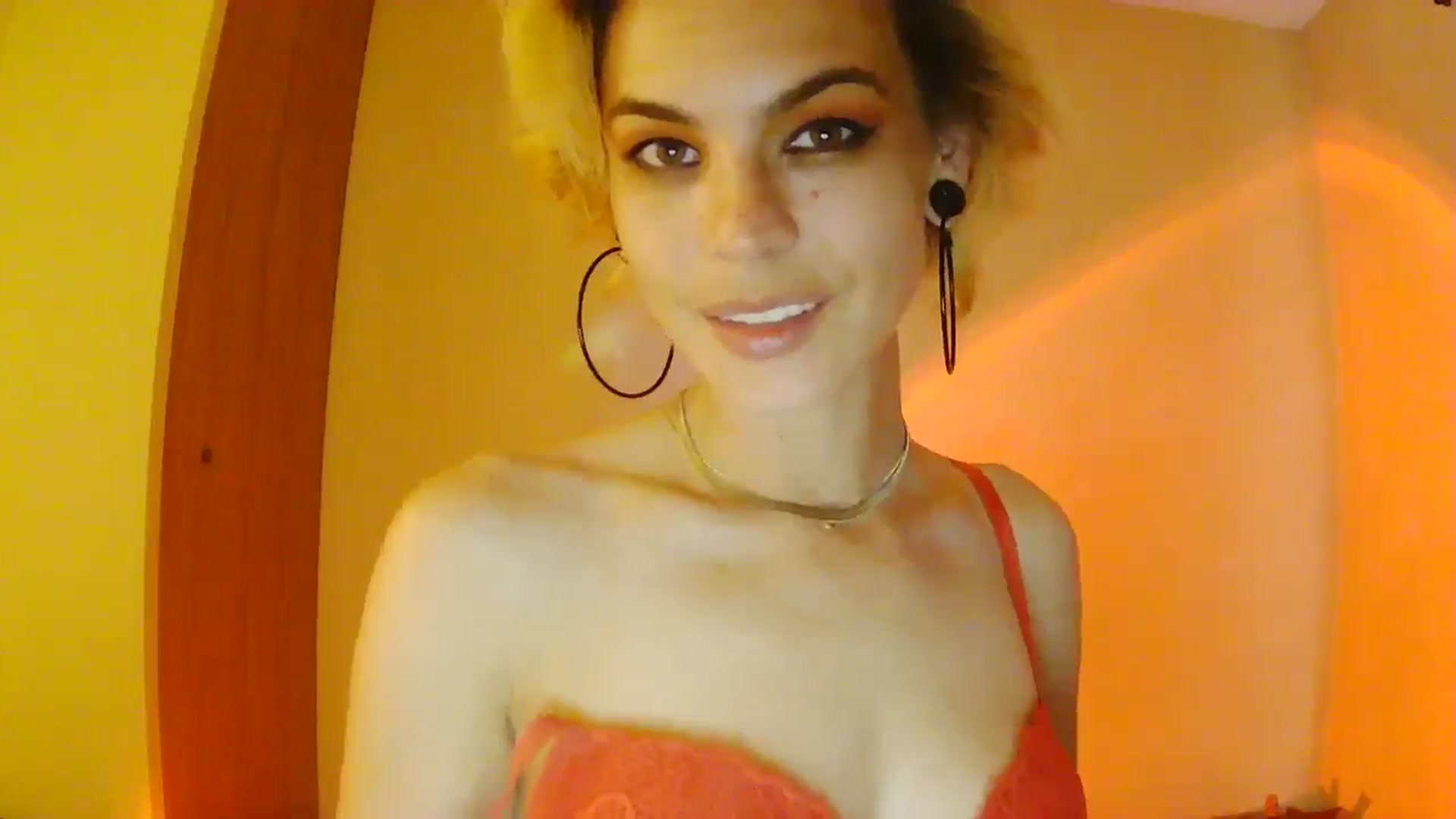 Gallery image thumbnail from Ancored's myfreecams stream on, 07/16/2025, 24:45 image 13 of 20