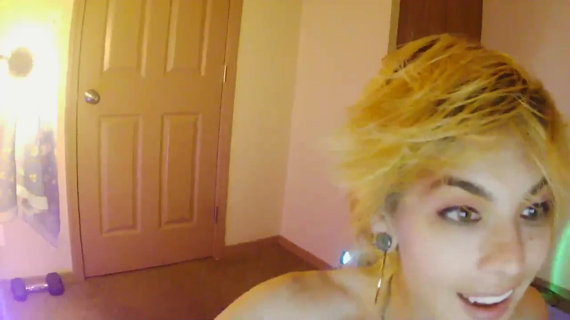 Gallery image thumbnail from Ancored's myfreecams stream on, 07/19/2025, 02:55 image 7 of 20