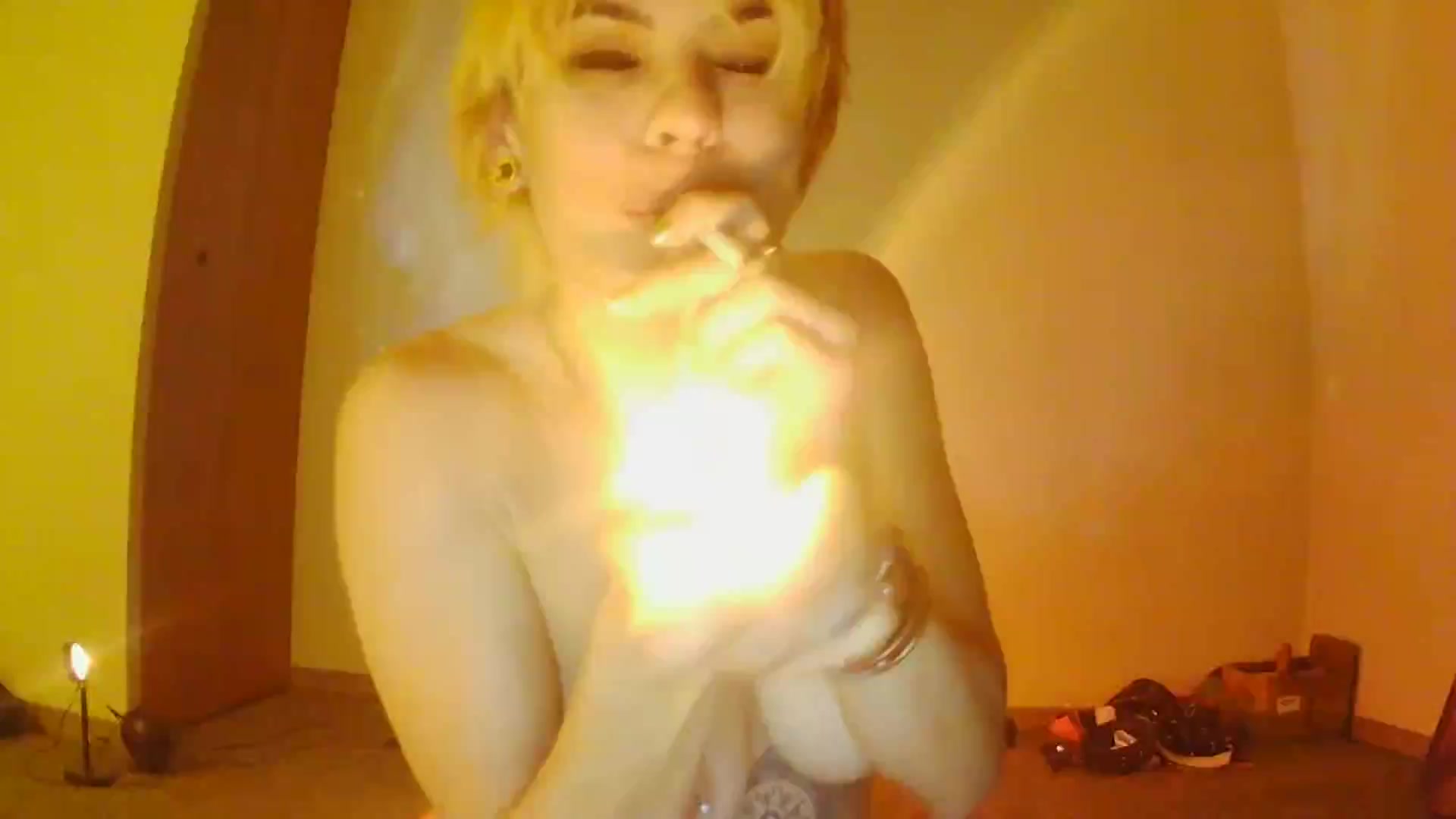 Gallery image thumbnail from Ancored's myfreecams stream on, 07/24/2025, 02:43 image 19 of 20