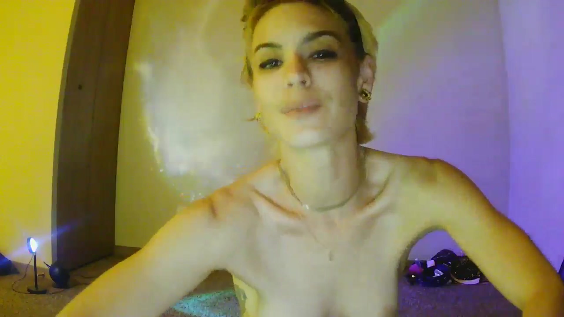 Gallery image thumbnail from Ancored's myfreecams stream on, 07/24/2025, 02:43 image 9 of 20