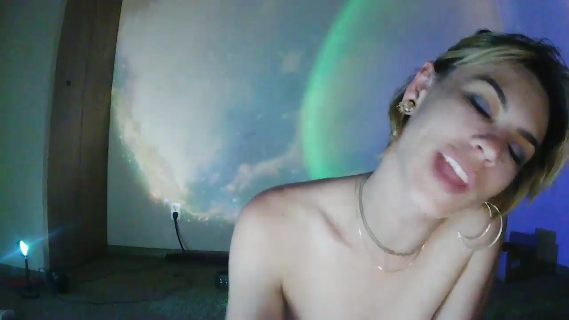 Gallery image thumbnail from Ancored's myfreecams stream on, 07/27/2025, 02:26 image 7 of 20