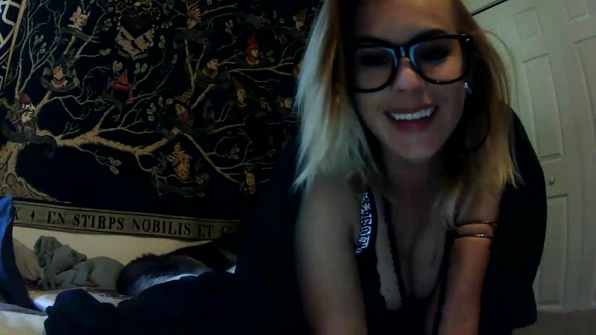 Gallery image thumbnail from Ancored's myfreecams stream on, 05/20/2026, 17:12 image 8 of 20