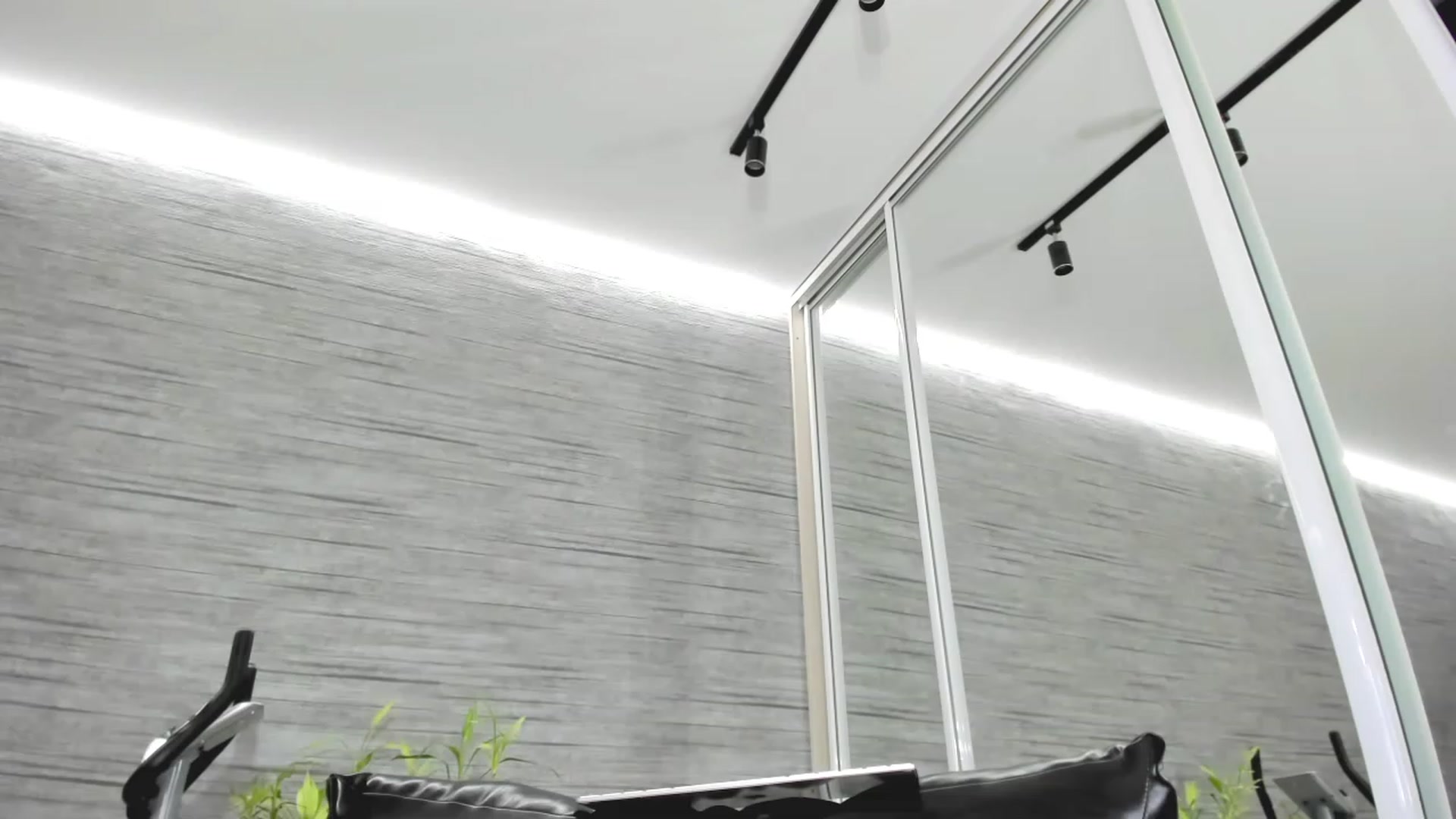 Gallery image thumbnail from Anders0n's myfreecams stream on, 11/15/2022, 14:59 image 8 of 20