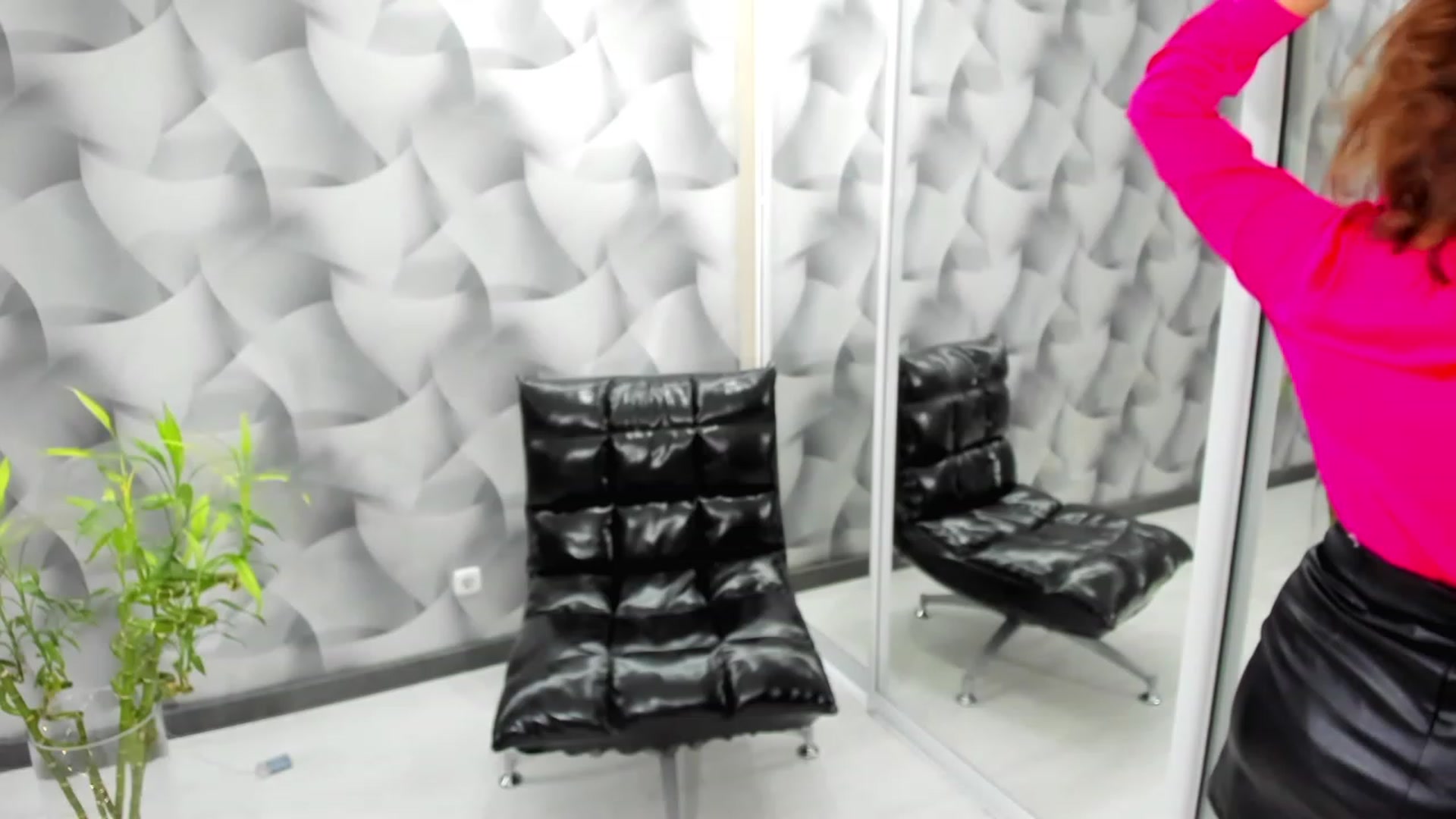 Gallery image thumbnail from Anders0n's myfreecams stream on, 01/07/2023, 17:44 image 12 of 20