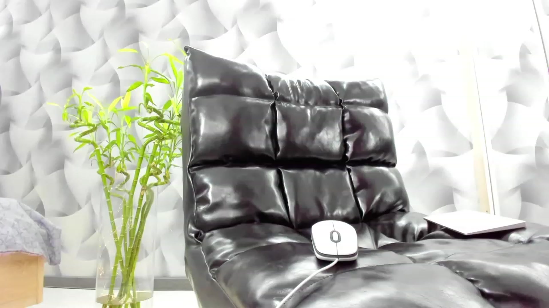 Gallery image thumbnail from Anders0n's myfreecams stream on, 01/07/2023, 17:44 image 2 of 20