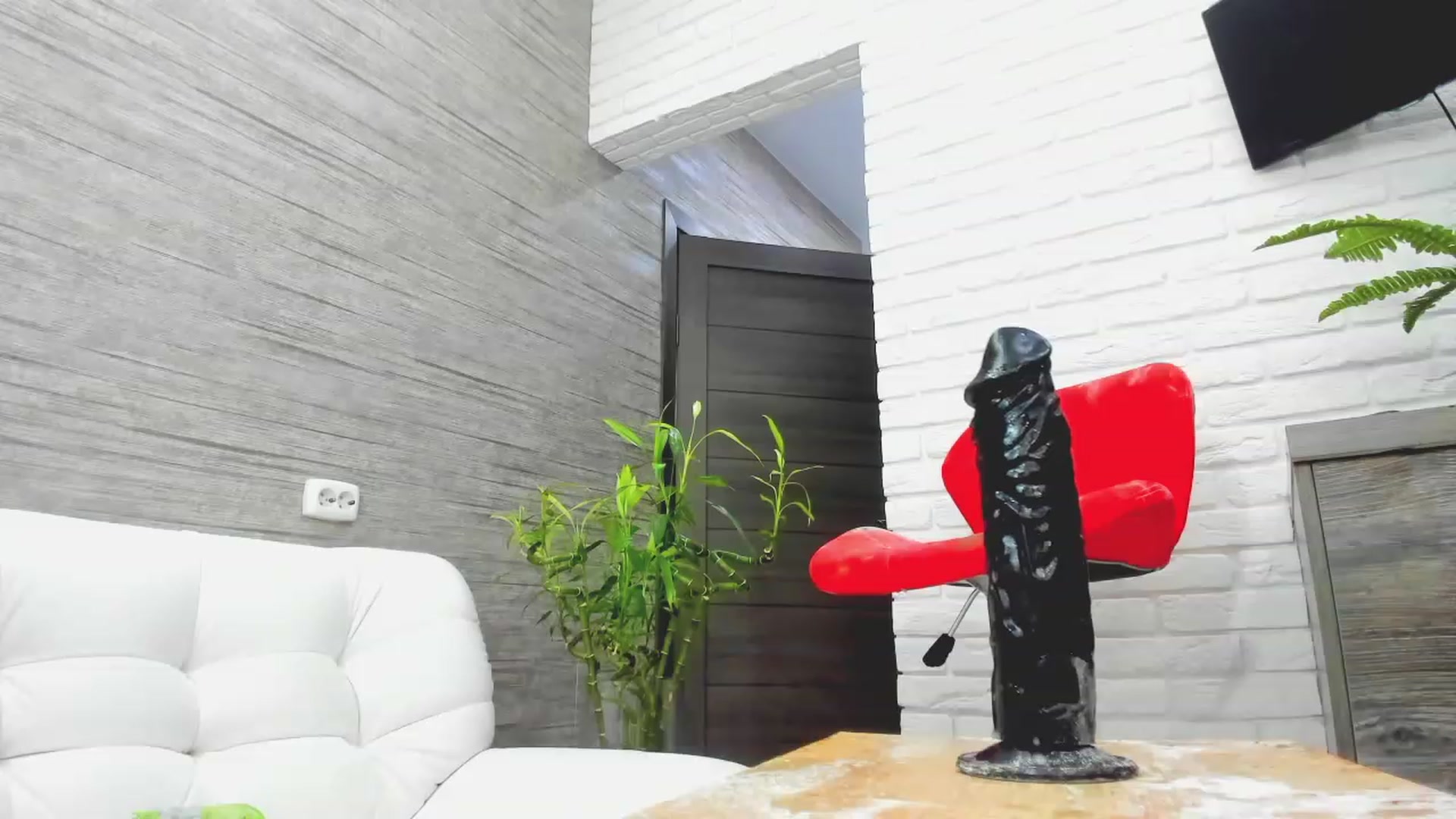 Gallery image thumbnail from Anders0n's myfreecams stream on, 01/21/2023, 19:06 image 16 of 20