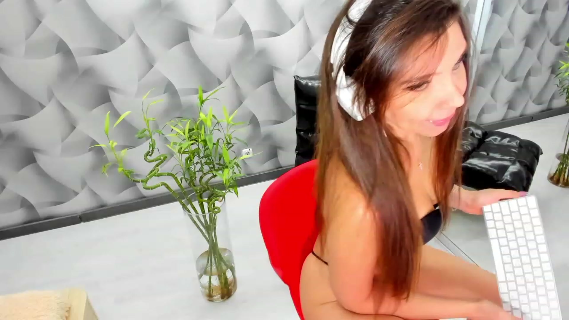 Gallery image thumbnail from Anders0n's myfreecams stream on, 01/26/2023, 19:40 image 3 of 20