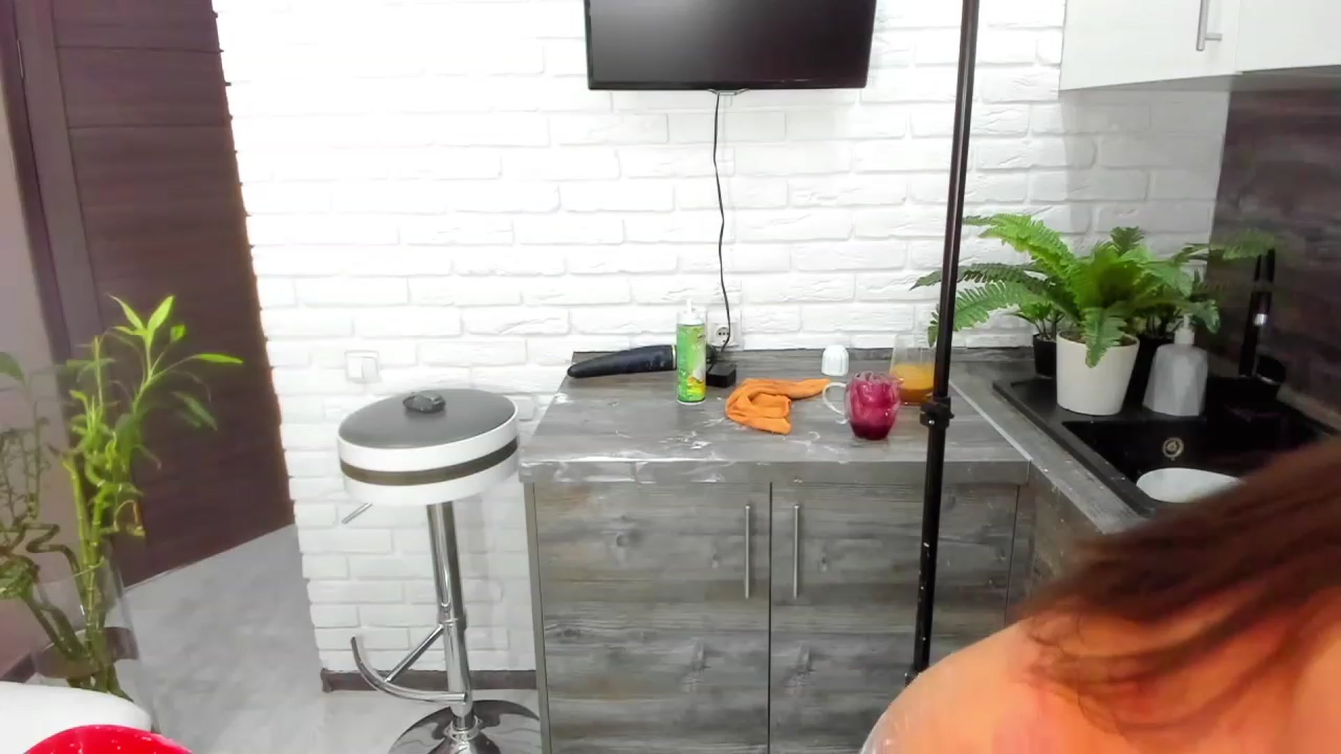 Gallery image thumbnail from Anders0n's myfreecams stream on, 01/28/2024, 18:08 image 16 of 20