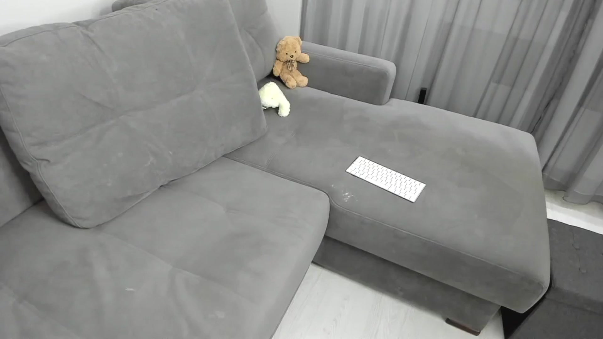 Gallery image thumbnail from Anders0n's myfreecams stream on, 09/14/2024, 18:01 image 20 of 20