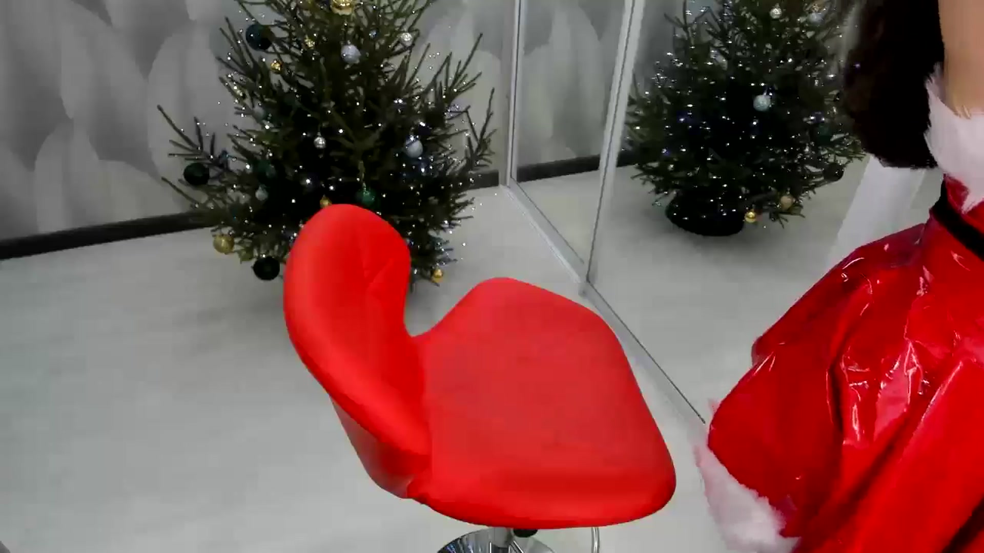 Gallery image thumbnail from Anders0n's myfreecams stream on, 12/26/2025, 18:43 image 9 of 20