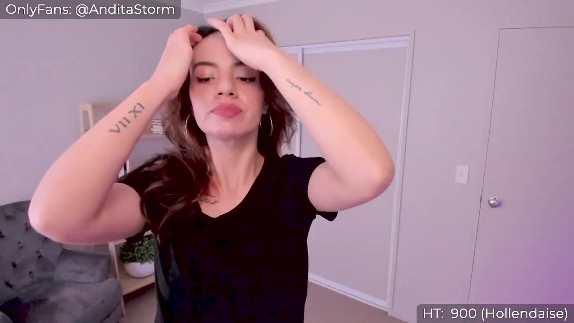 Gallery image thumbnail from AnditaStorm's myfreecams stream on, 01/07/2023, 02:00 image 17 of 20