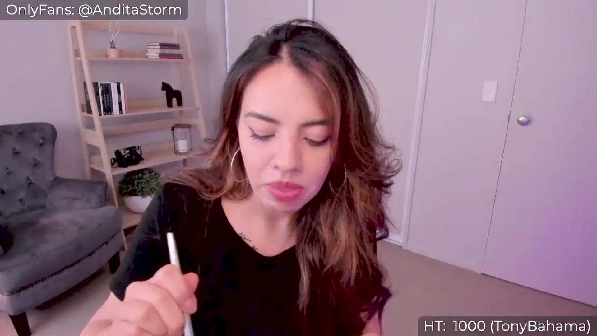 Gallery image thumbnail from AnditaStorm's myfreecams stream on, 01/07/2023, 04:22 image 14 of 20