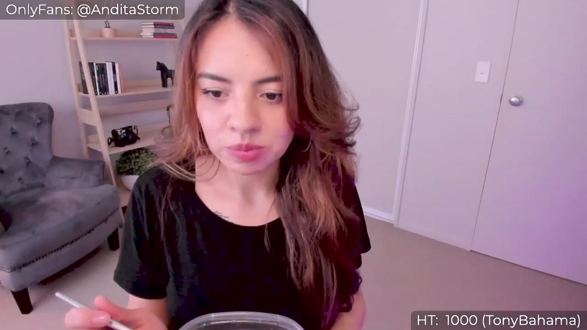 Gallery image thumbnail from AnditaStorm's myfreecams stream on, 01/07/2023, 04:22 image 16 of 20