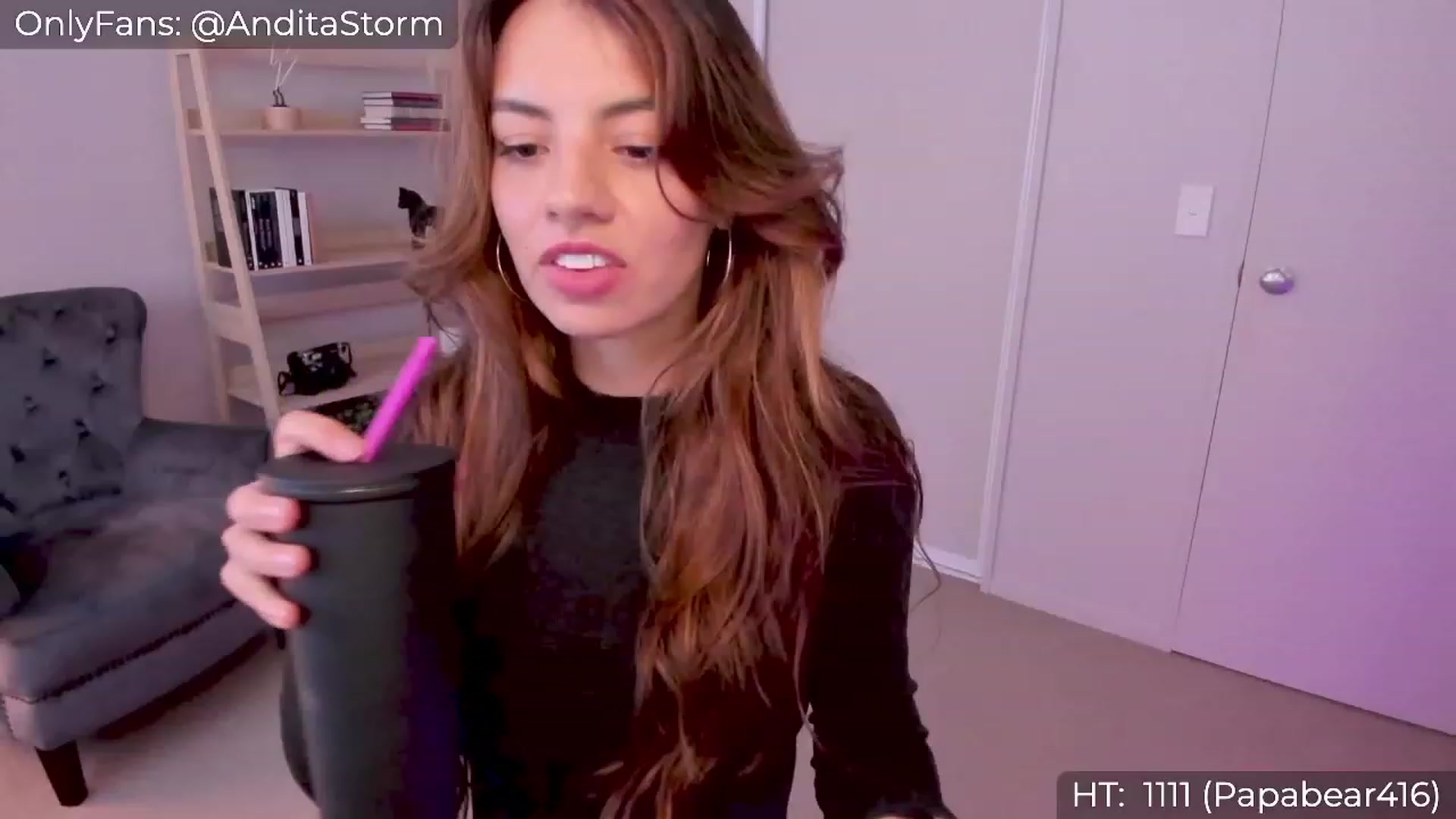 Gallery image thumbnail from AnditaStorm's myfreecams stream on, 01/08/2023, 04:51 image 10 of 20
