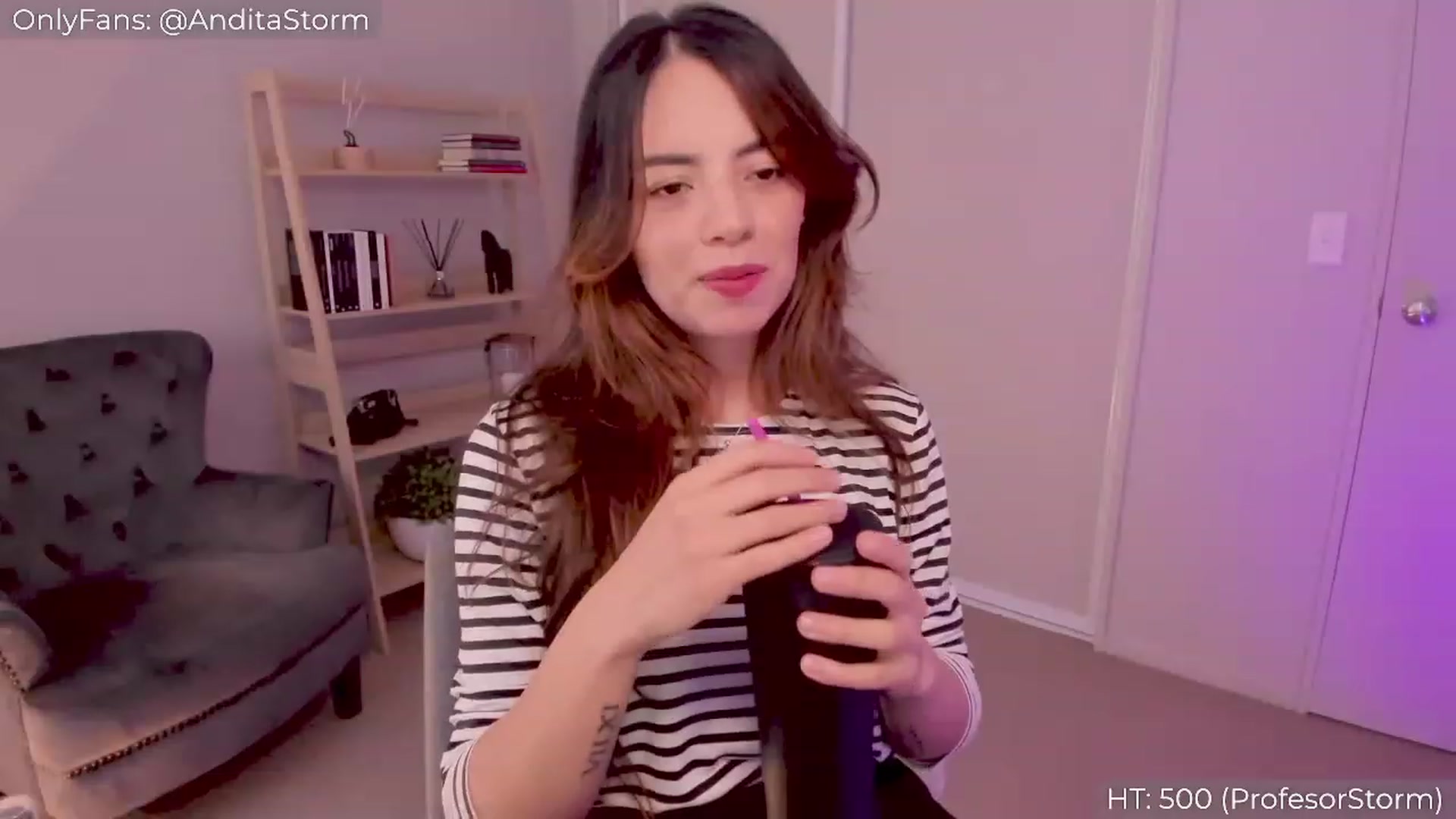 Gallery image thumbnail from AnditaStorm's myfreecams stream on, 02/26/2023, 02:44 image 10 of 20