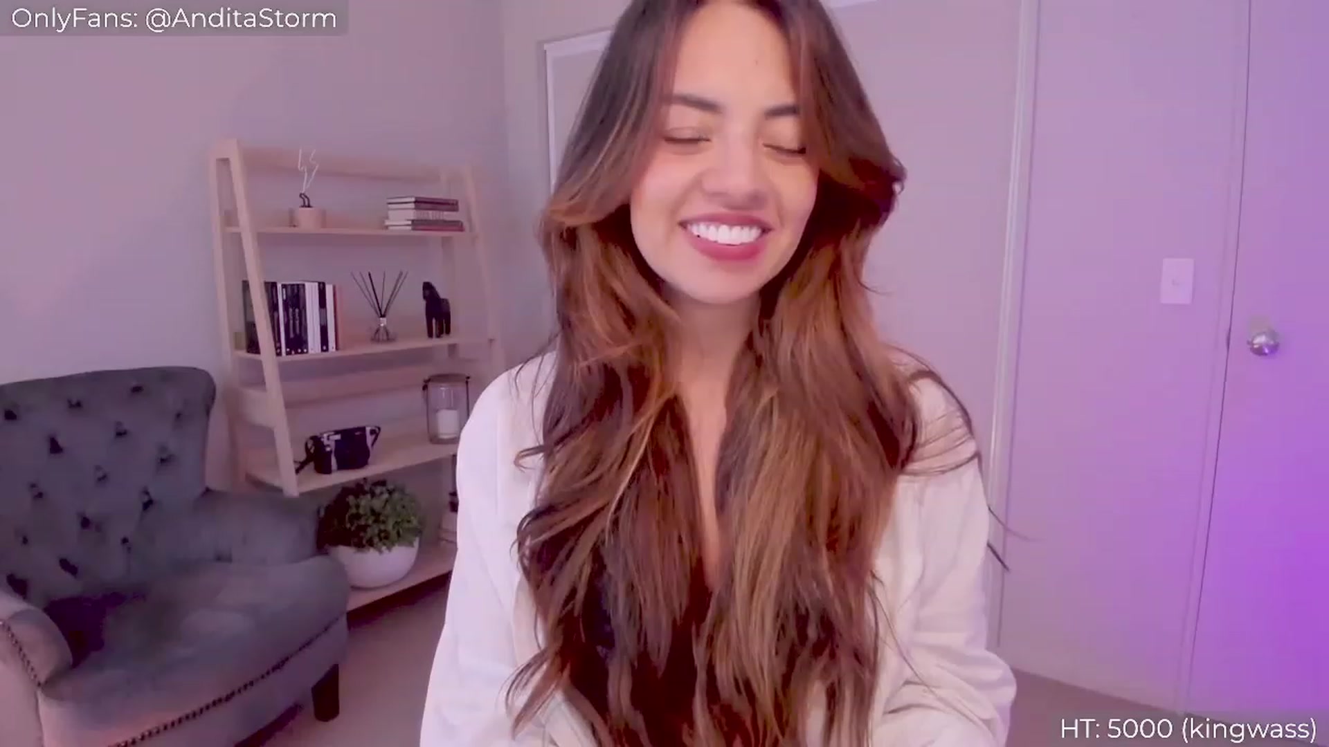 Gallery image thumbnail from AnditaStorm's myfreecams stream on, 03/06/2023, 04:22 image 19 of 20