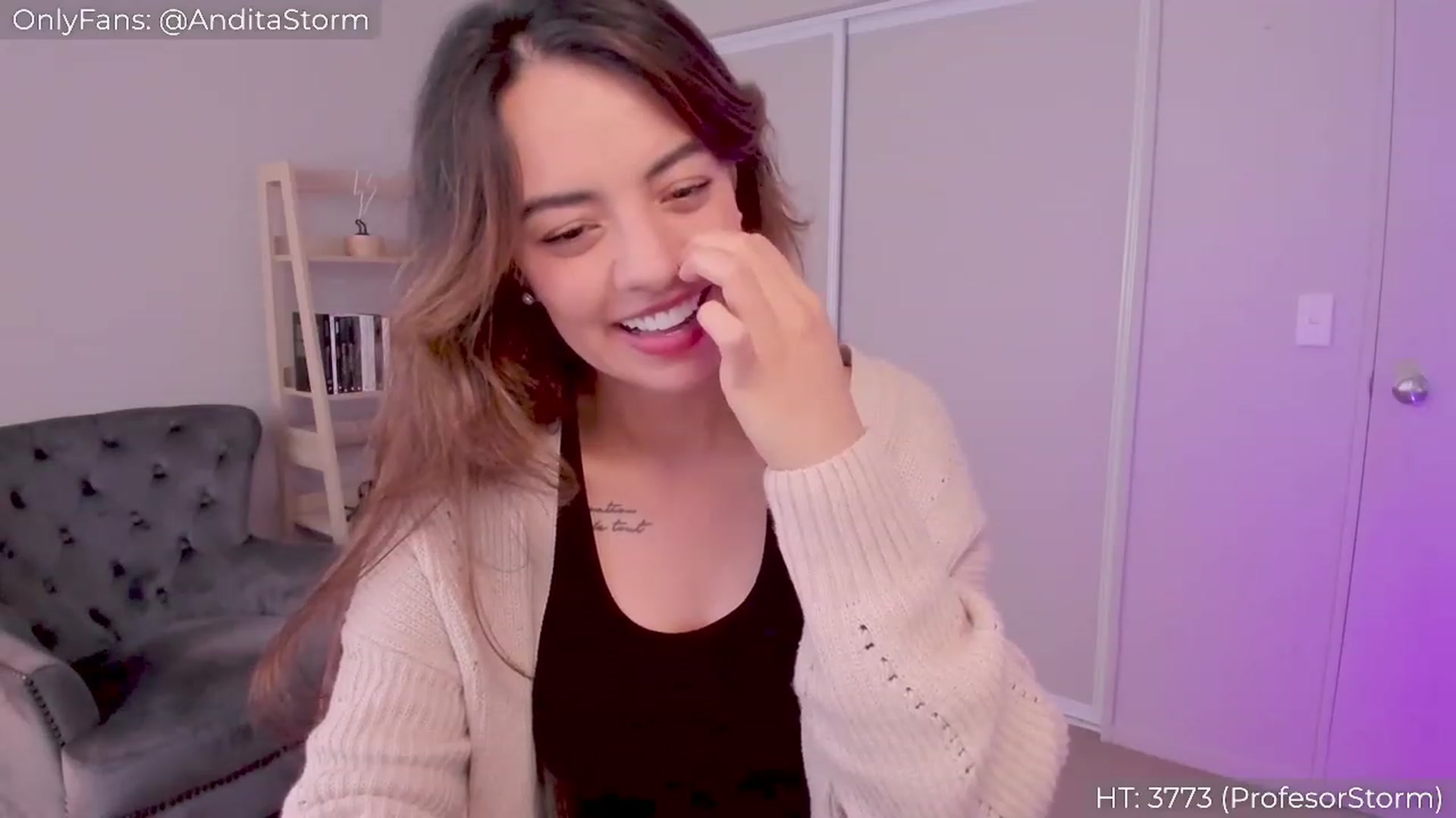 Gallery image thumbnail from AnditaStorm's myfreecams stream on, 03/09/2023, 02:45 image 13 of 20