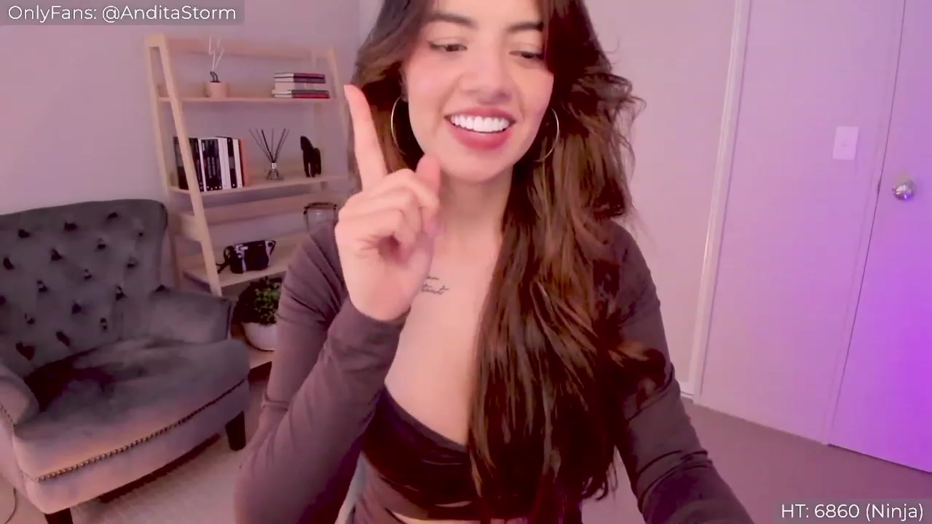 Gallery image thumbnail from AnditaStorm's myfreecams stream on, 03/18/2023, 05:59 image 8 of 20