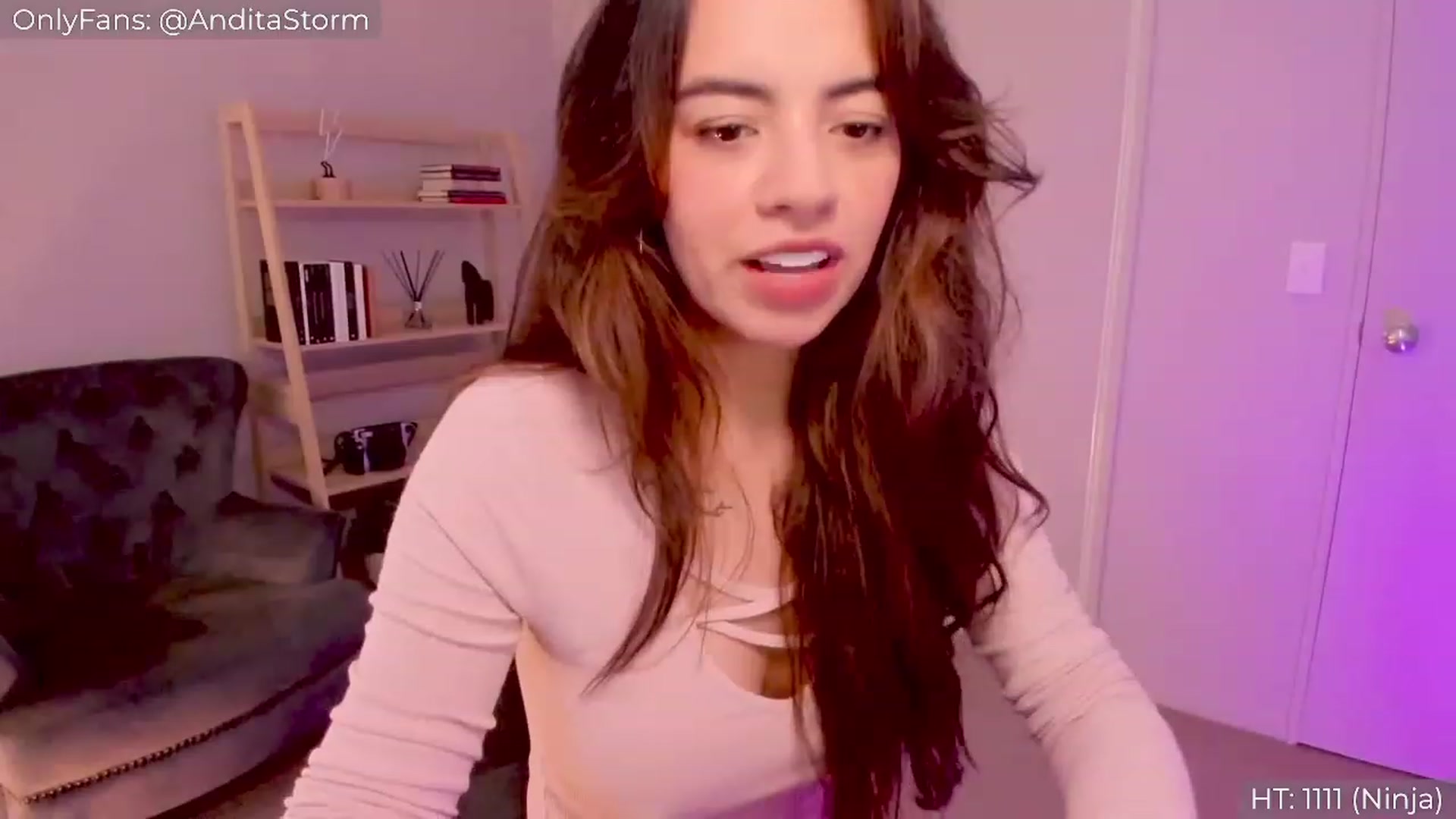 Gallery image thumbnail from AnditaStorm's myfreecams stream on, 03/20/2023, 01:36 image 16 of 20