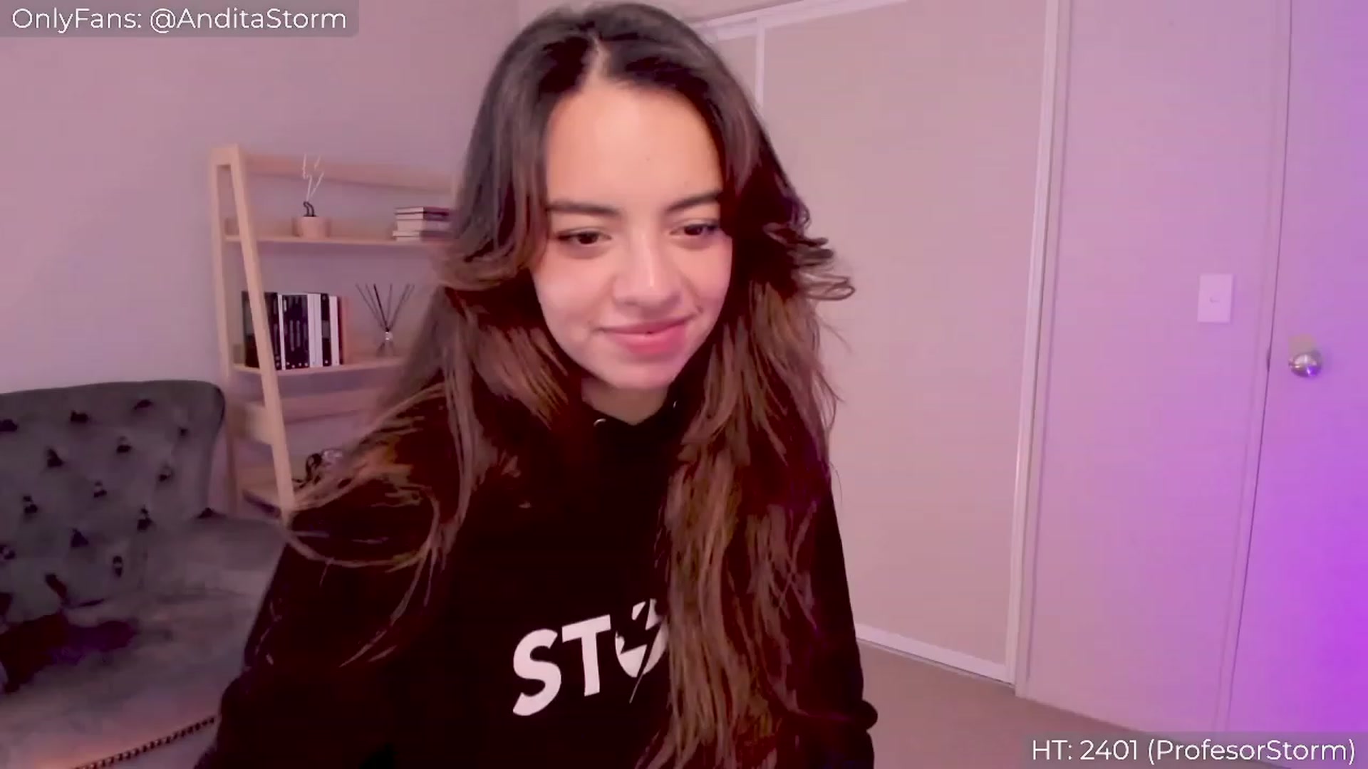 Gallery image thumbnail from AnditaStorm's myfreecams stream on, 03/21/2023, 01:58 image 12 of 20