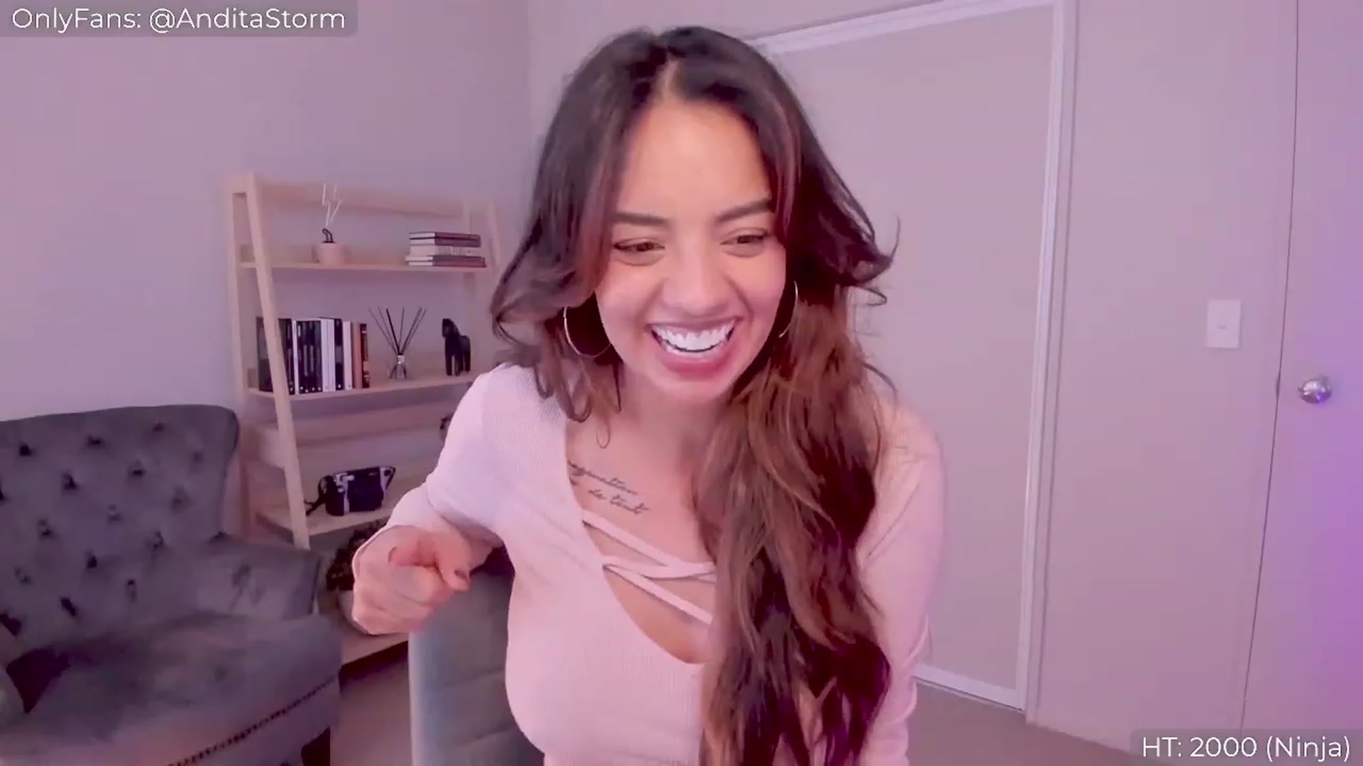 Gallery image thumbnail from AnditaStorm's myfreecams stream on, 03/31/2023, 01:16 image 16 of 20