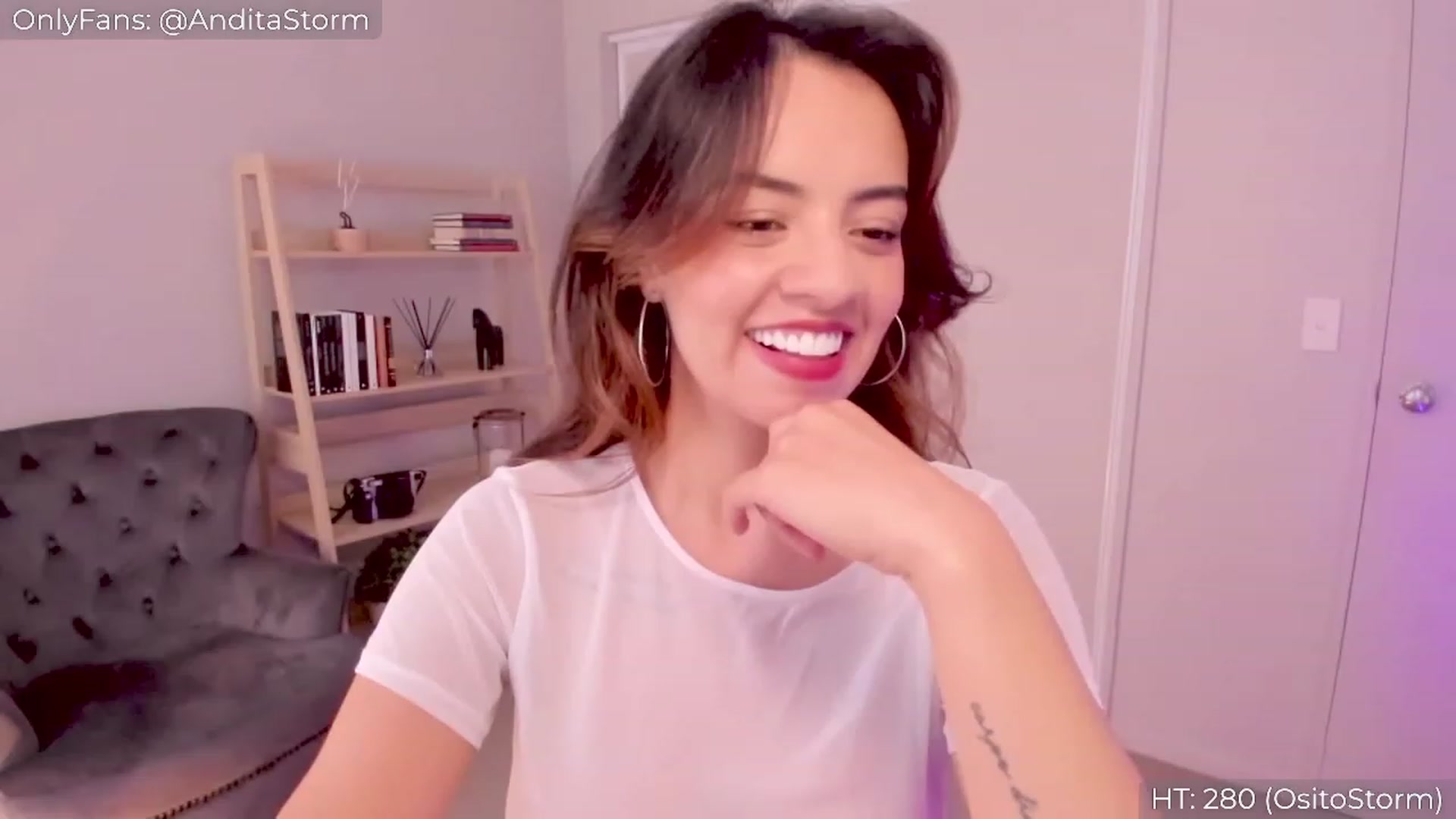 Gallery image thumbnail from AnditaStorm's myfreecams stream on, 04/01/2023, 01:59 image 7 of 20