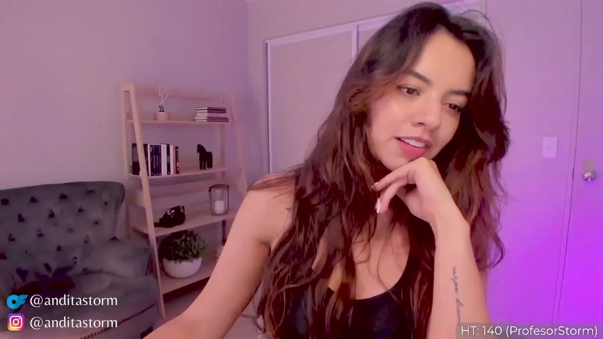 Gallery image thumbnail from AnditaStorm's myfreecams stream on, 04/22/2023, 02:52 image 10 of 20