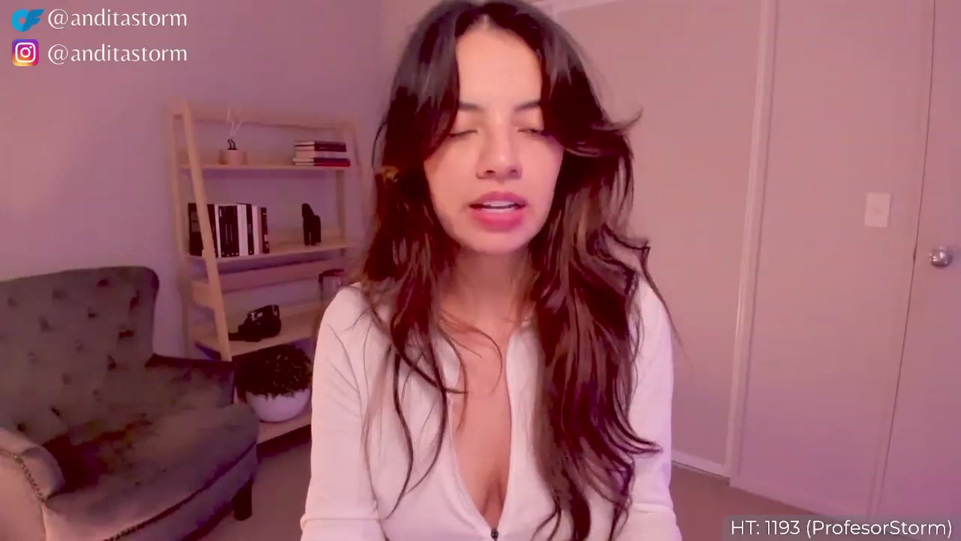 Gallery image thumbnail from AnditaStorm's myfreecams stream on, 05/17/2023, 05:45 image 18 of 20