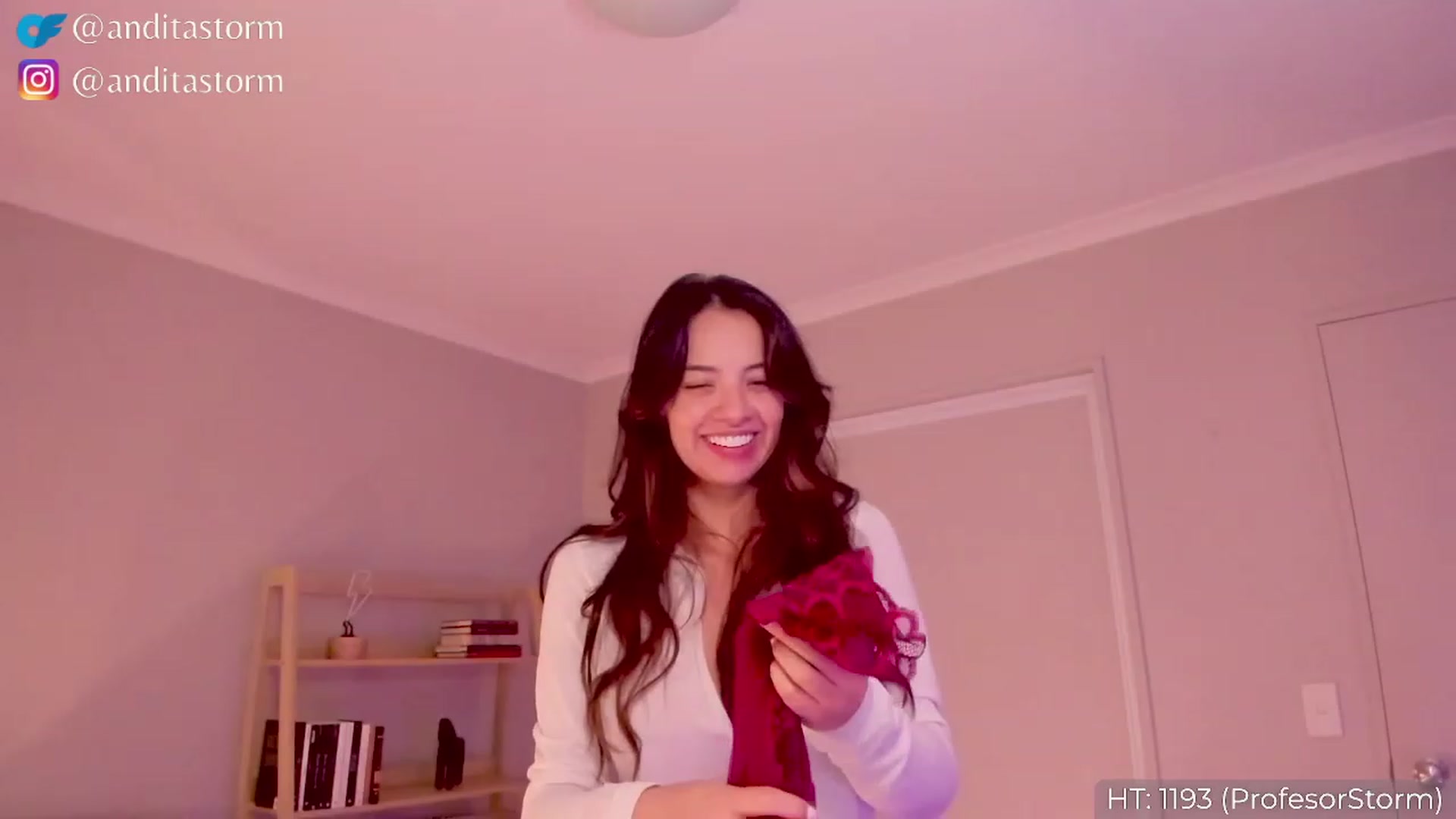 Gallery image thumbnail from AnditaStorm's myfreecams stream on, 05/17/2023, 05:45 image 19 of 20