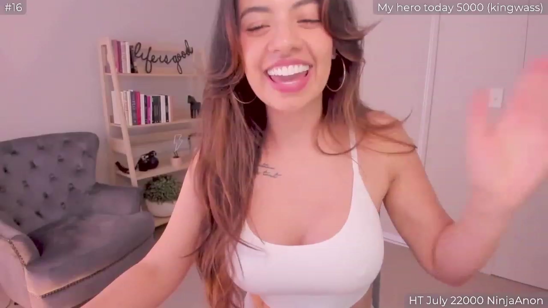 Gallery image thumbnail from AnditaStorm's myfreecams stream on, 07/28/2023, 02:05 image 13 of 20