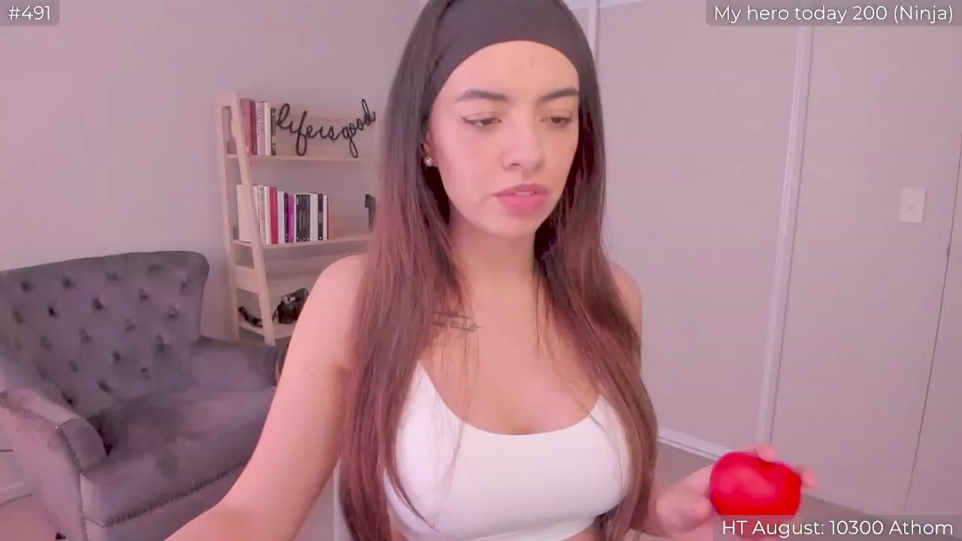 Gallery image thumbnail from AnditaStorm's myfreecams stream on, 08/13/2023, 02:37 image 2 of 20