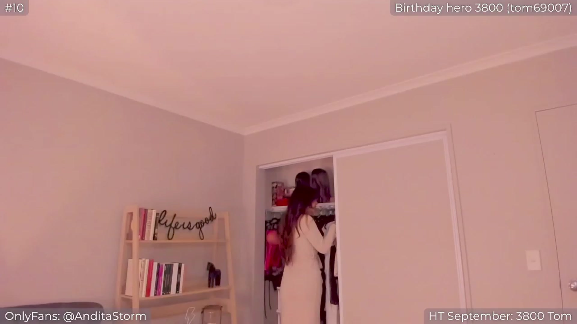 Gallery image thumbnail from AnditaStorm's myfreecams stream on, 09/03/2023, 06:34 image 9 of 20