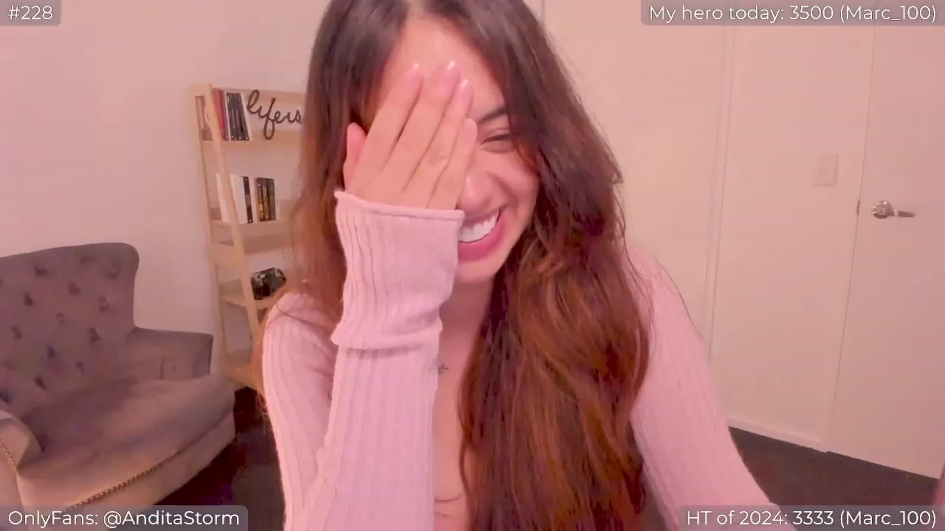 Gallery image thumbnail from AnditaStorm's myfreecams stream on, 01/04/2024, 05:14 image 2 of 20