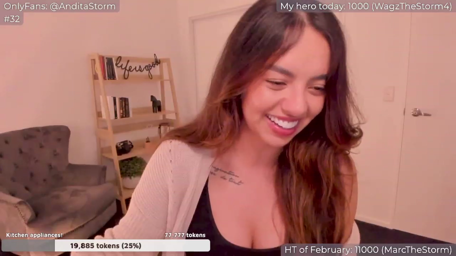 Gallery image thumbnail from AnditaStorm's myfreecams stream on, 02/10/2024, 03:58 image 16 of 20