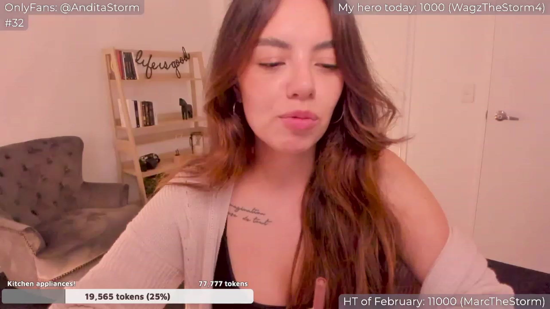 Gallery image thumbnail from AnditaStorm's myfreecams stream on, 02/10/2024, 03:58 image 7 of 20
